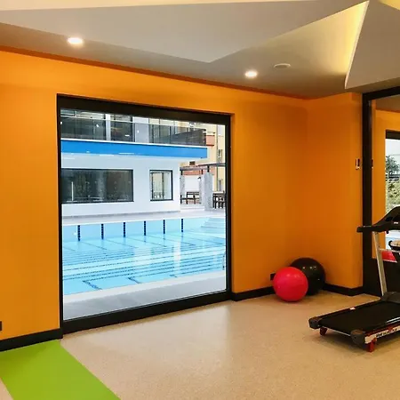Twin Towers, Sauna, Swimming Pool, Ajax F Holidays *